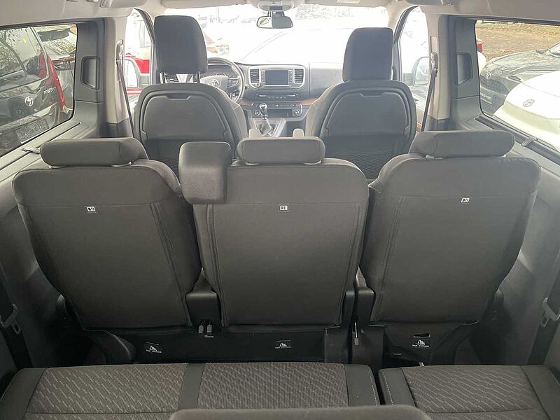 Toyota Proace D-4D 2,0-l-L1 (8-Si. ) Verso Team D