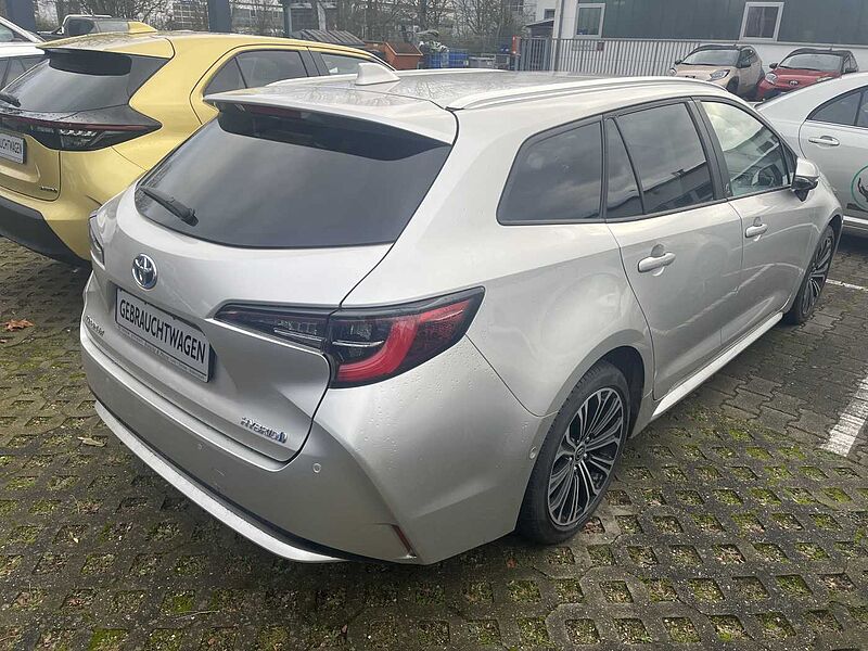 Toyota Corolla Touring Sports Hybrid 1.8 Team D