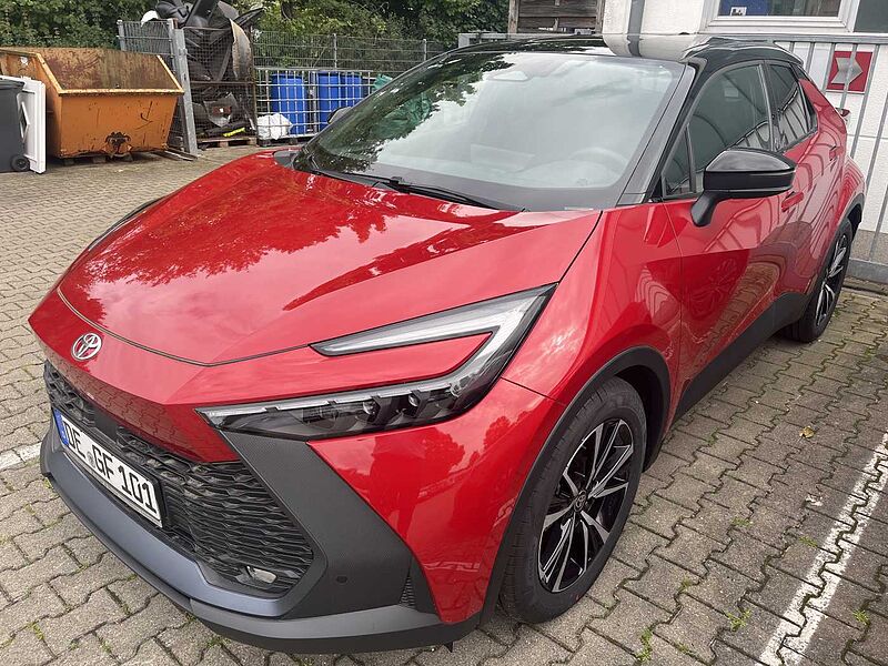 Toyota C-HR 1.8 Hybrid Team D