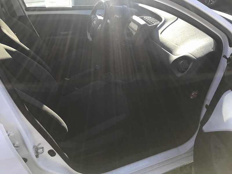 Toyota Aygo 5-Türer x