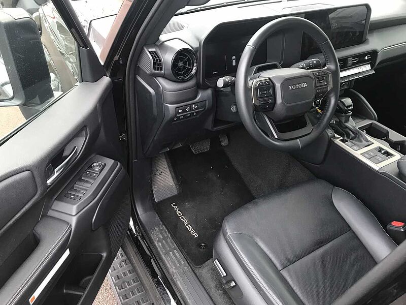 Toyota Land Cruiser 2.8 D-4D 4x4 Auto. Executive AZV