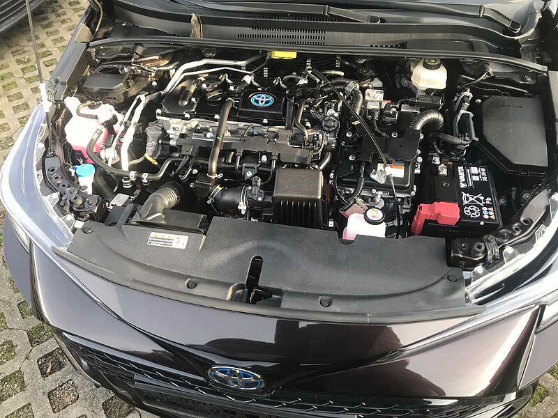 Toyota Corolla Hybrid 1.8 Hybrid Team Deutschland