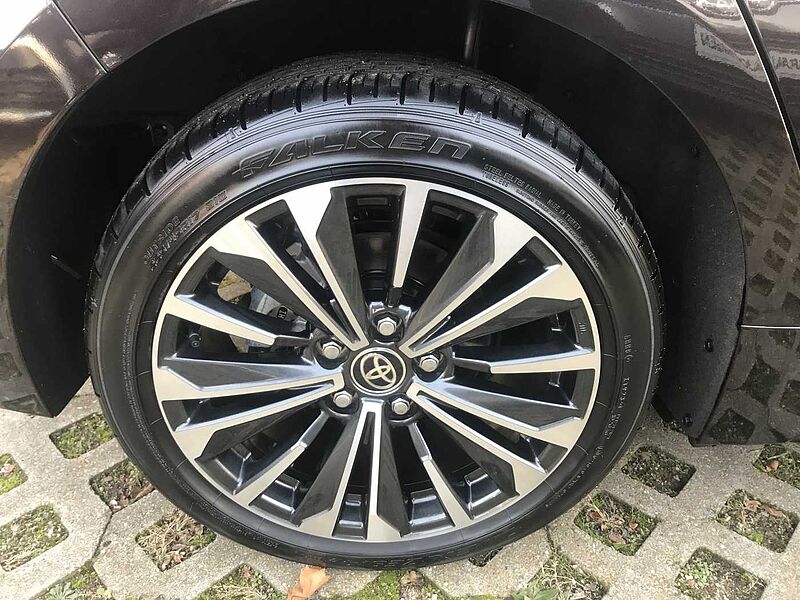 Toyota Corolla Hybrid 1.8 Hybrid Team Deutschland