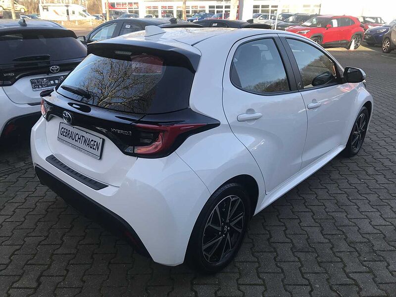 Toyota Yaris Hybrid 5-Türer 1.5 Team D
