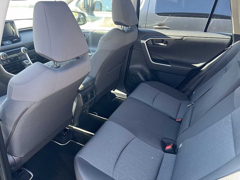 Toyota RAV4 Hybrid 2.5 4x4 Team D