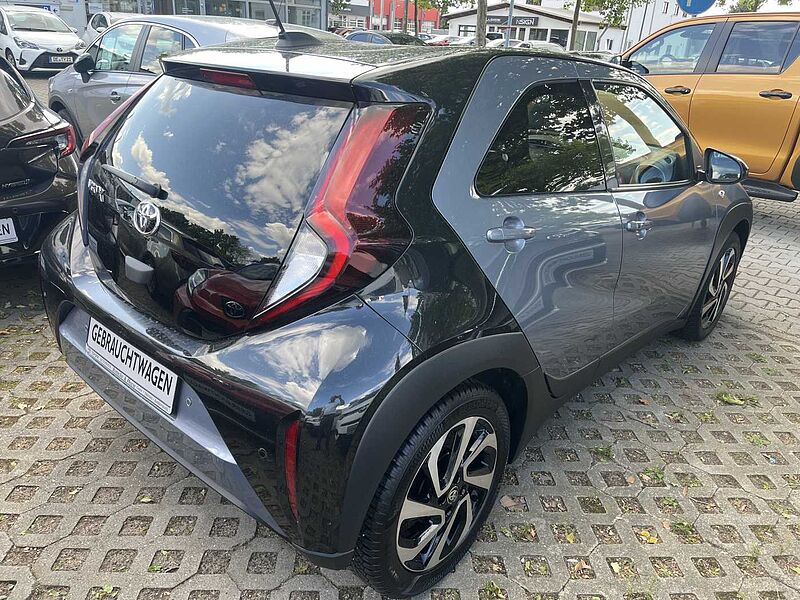 Toyota Aygo X Pulse / EHP / LED